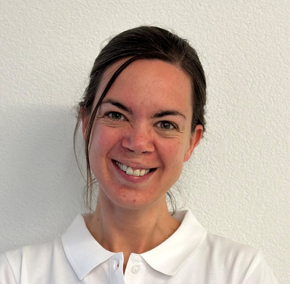 Frau Dr.med.vet. Anna Bosshard